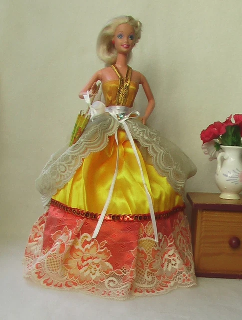 Barbie Collection - Soirée Mondaine - 2001 - 56203 MATTEL