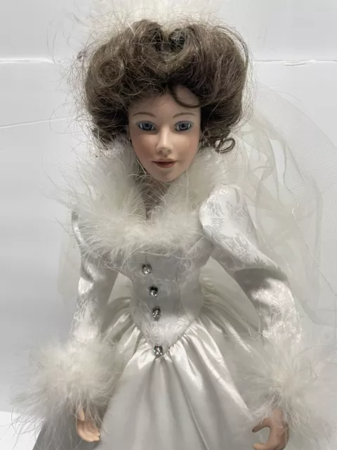 Bridal Porcelain Ashton Drake She Walks In Beauty Winter Romance Porcelain Doll