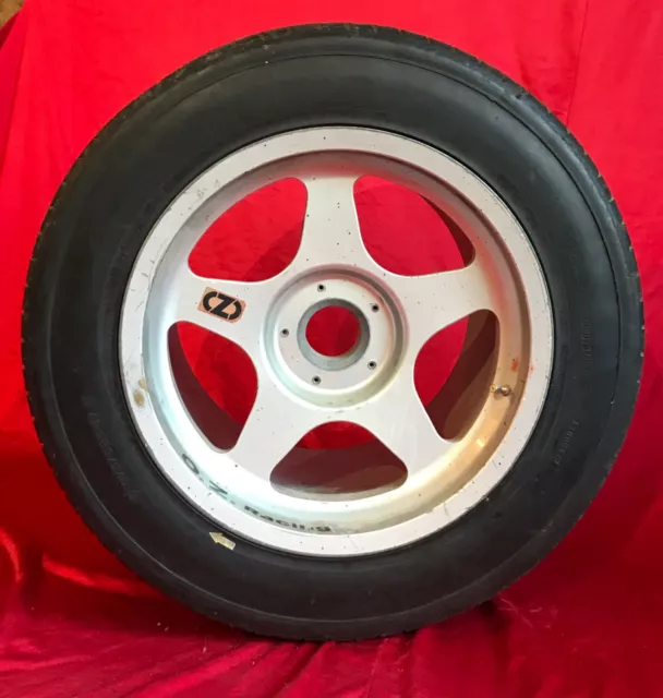 Ferrari F40 LM  OZ Racing  magnesium rear rim wheel complete w/ Pirelli rain