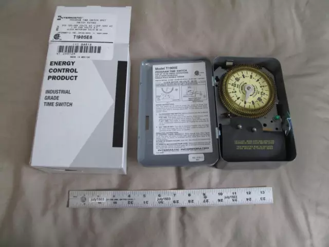 (1) NEW Intermatic T1905E Mechanical Timer 480 volt SPDT
