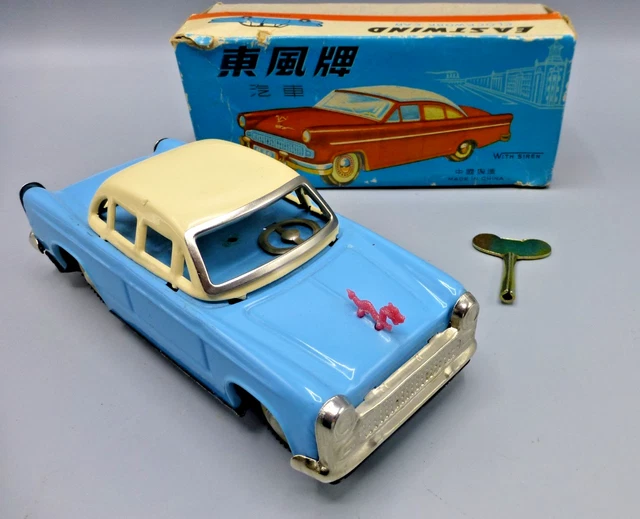 Camion-citerne Vébé N°206 - Tôle Mécanique Tin Toy - 15 Cm - Fabrication Française