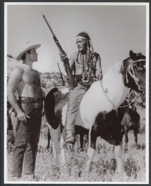 Very Rare Photo Of Sexy Barechested Clint Walker With An Indian
