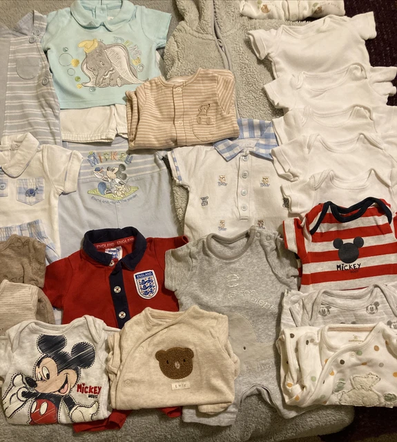 Pacchetto vestiti bambini prima taglia fino a 1 mese