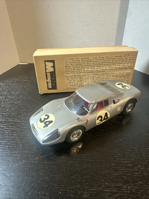 MONOGRAM PORSCHE 904 GTS boxed 1960' era plastic kit model 1/32