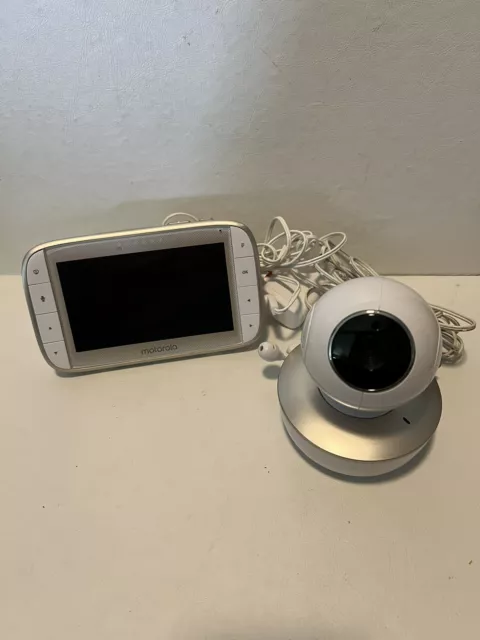 Motorola MBP50G2 5 inch Portable Video Baby Monitor  1 Camera - Pre-owned