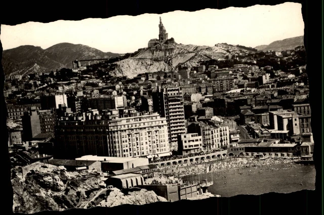 CPA MARSEILLE Le Prtado - Vu de la Plage (1293876