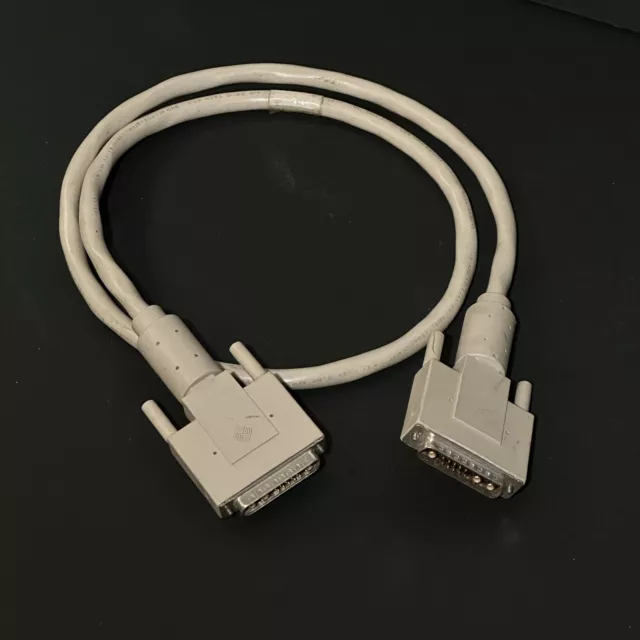 Sun Microsystems 530-1870-01 13W3 Male-Male 1.0M Video Cable