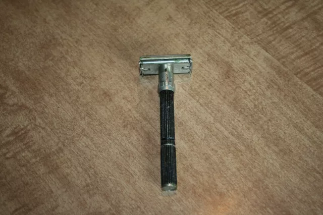 Vintage Gillette Adjustable TTO Razor RR Date Code Black Beauty Long? See Pix!!