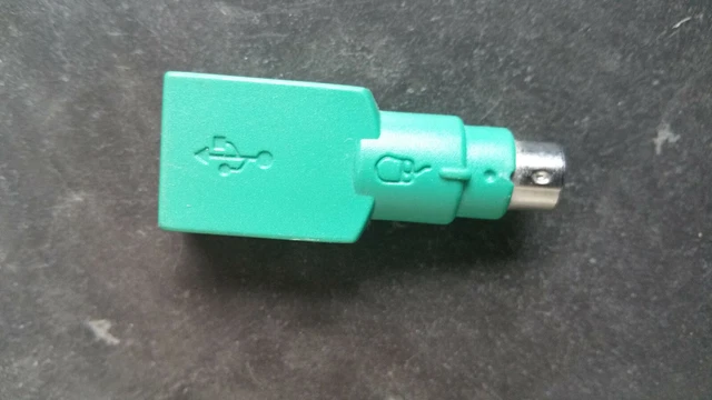 Câble SCSI Demi-pas 50 Broches Mâle/mâle 2 Mètres – Centronic 50
