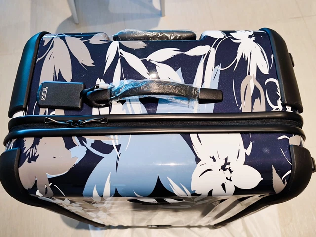 TUMI VAPOR EXTENDED TRIP PACKING CASE 32” BLUE FLORAL Large Spinner Suitcase 5
