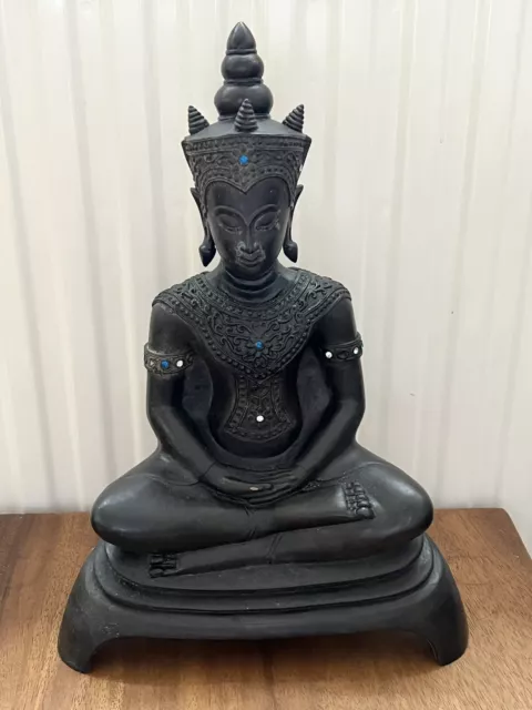 Sitzender Meditation Buddha in Ayutthaya Stil. Bronze 30cm