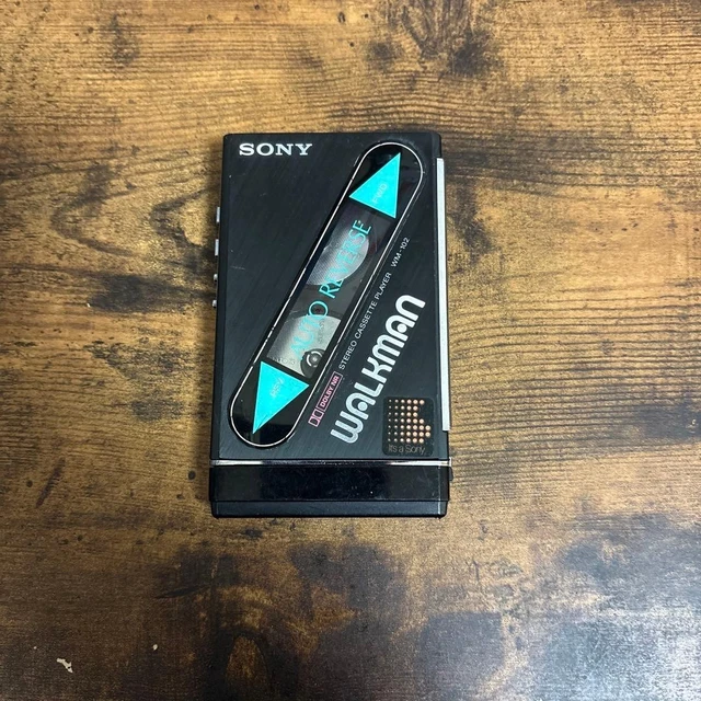Walkman Sony WM-31 Bleu - Baladeur Cassette Stéréo - Pour Pièces (ne Fonctionne Pas)