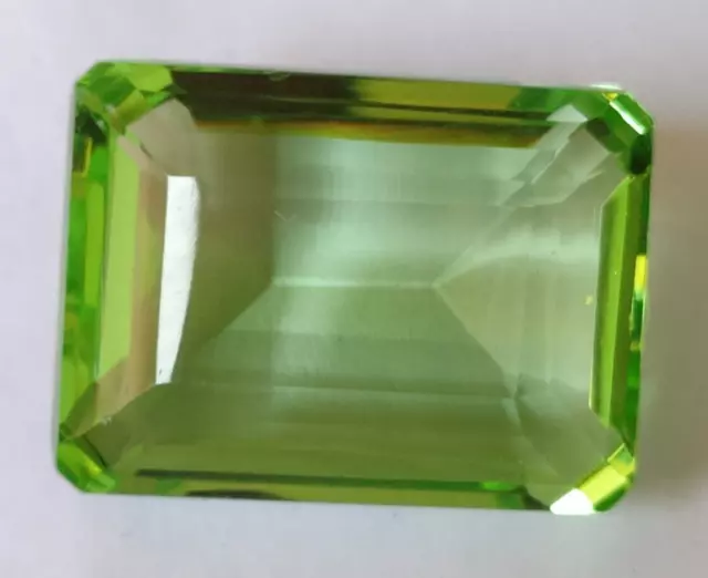 Großer grüner Peridot 81,90 ct. Ring mit losem Edelstein im Smaragdschliff...