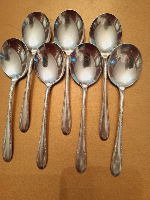 Gorham Silverplate INVITATION 7 round soup cream spoons Excellent condition