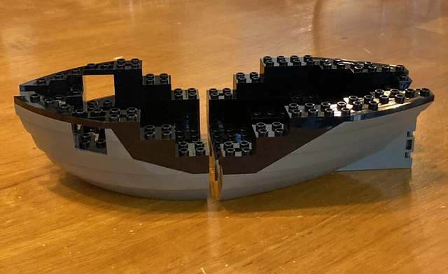 Lego boat base 2025 piece