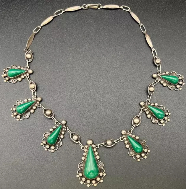 Vintage 1940's Mexico Sterling Silver and Green Onyx Necklace .80 TOZ