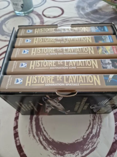 Coffret 5 K7 Vhs / Cassette Video - Histoire De L'aviation