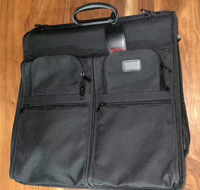 TUMI Black Ballistic Alpha 232D3 Bi-fold Wardrobe Garment Bag Luggage Excellent