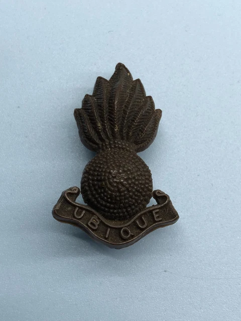 ORIGINAL WW2 BRITISH Army Bakelite Economy Royal Artillery Cap Badge ...