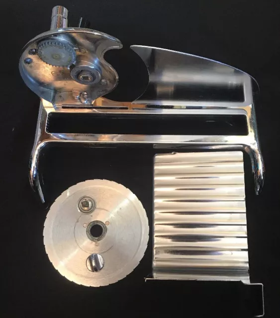 Vintage Rival Food Slicer Meat Cheese Manual Hand Crank with Lock - Chrome Vintage Rival Food Slicer Meat Cheese Manual Hand Crank with Lock - Chrome