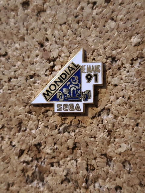 LOT DE 4 Pin's Formule 1 F1 Gitanes Rhone Poullenc Geo Adia 3 Arthus