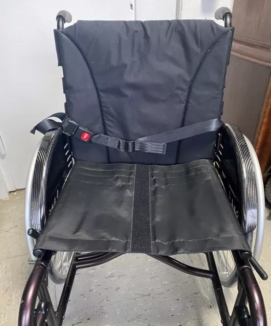 Adaptivrollstuhl Küschall Compact Fauteuil Roulant Pliable Agile Utilisé