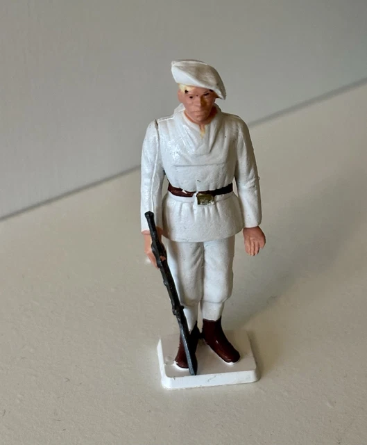 CHASSEUR ALPIN AU combat dans la neige soldat plomb ancien EUR 4,00