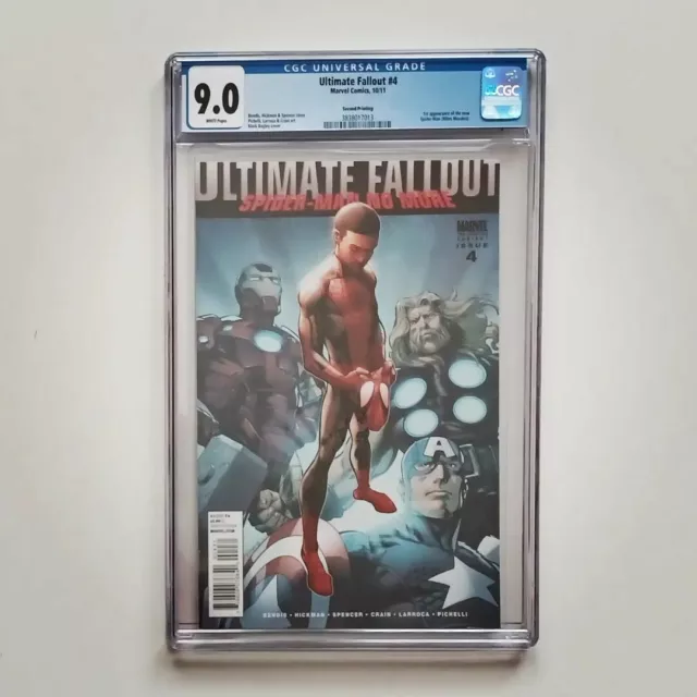 ULTIMATE FALLOUT #4 CGC 9.0 NEWTON RINGS 2nd Print MARVEL 1st MILES MORALES 2011