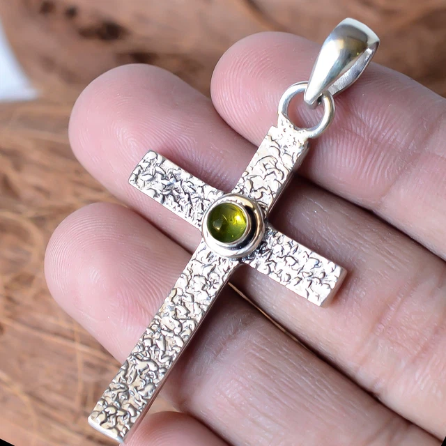 Peridot Gemstone 925 Sterling Silver Cross Pendant Christmas Gift For Parents