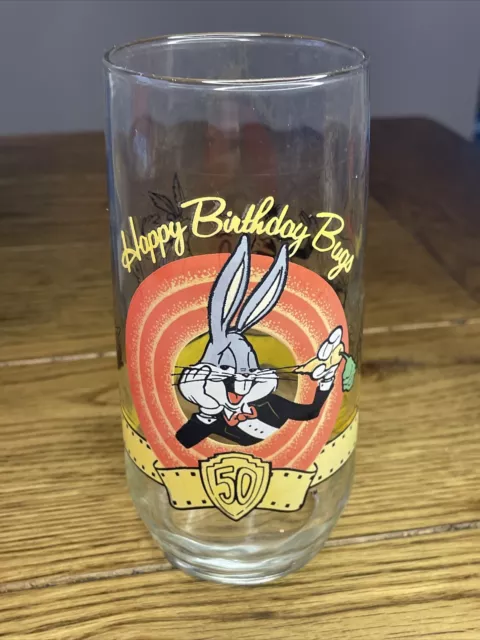 Vtg Happy Birthday Bugs Bunny Glass 50th Anniversary Warner Bros Looney Tunes.