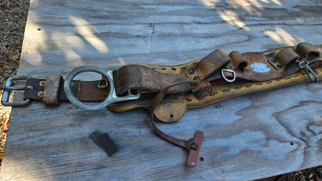 Klein Tools Inc 5278N25 Full Floating Body Belt lineman Belt USED Size 41" to 49