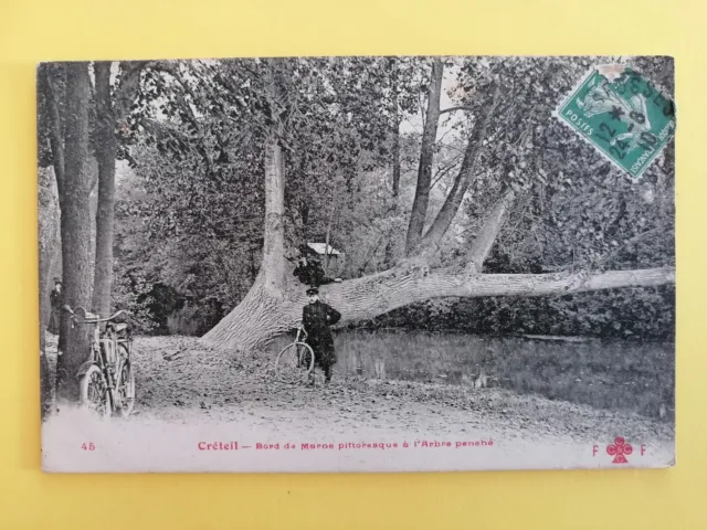 CPA 94 - CRETEIL Bord de Marne L'ARBRE LEANCHE Soldiers MOTORCYCLE 1910 to see