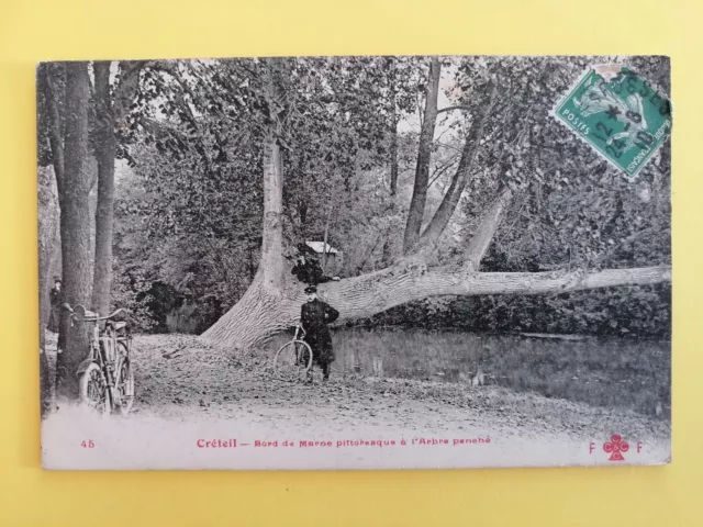 CPA 94 - CRETEIL Bord de Marne L'ARBRE LEANCHE Soldiers MOTORCYCLE 1910 to see