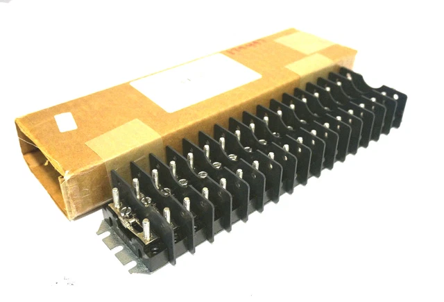 Nuovo Il STATES CO.SM25018 18 Palo Terminale Blocco 50A 600V