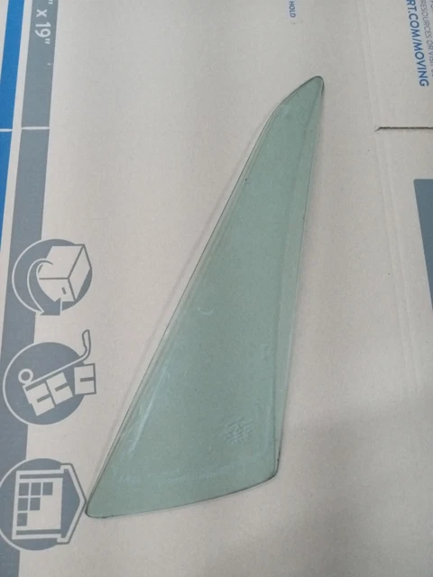 1978-1987 El Camino Rear Cab Quarter Glass Window B Pillar Rh  Side Nice