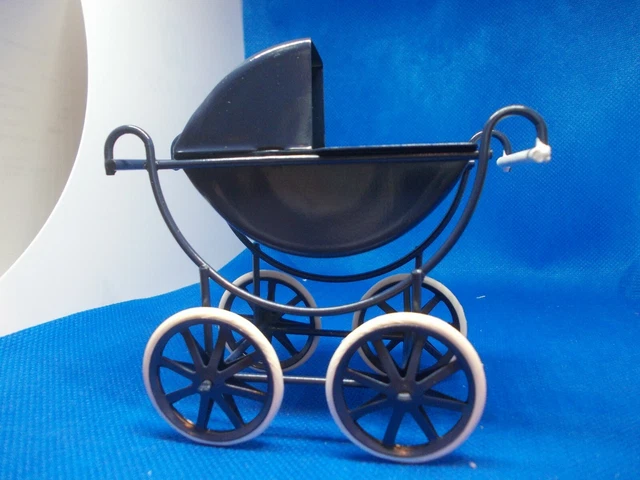 Navy And Cream Nostalgic Baby Pram For A Dolls House