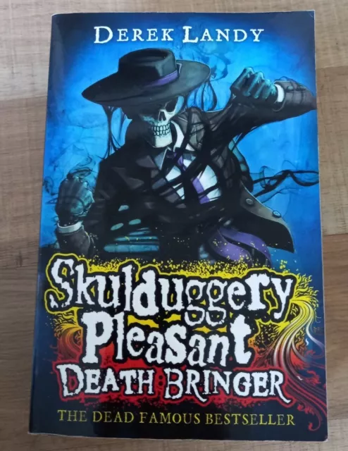 Death Bringer Skulduggery Pleasant, Book 6 by Derek Landy Vg condition Free Post