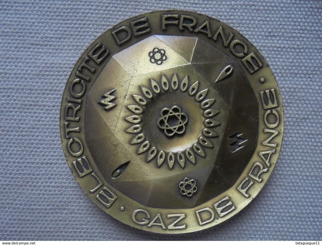 Médaille EDF GDF - 30 Années De Service - Bronze - XXème Siècle - Médailles Françaises
