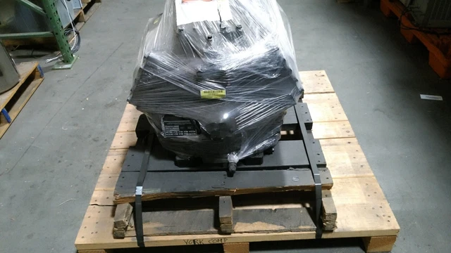 YORK International ZB6W2-E46-50CN 3PH ZB Semi-Hermetic Reciprocating Compressor