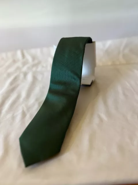 $69 New Calvin Klein Men's Solid Green Neck Tie Skinny Size One 2