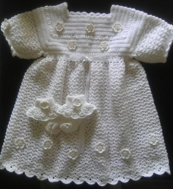 New Gift Handmade Crochet Baby Girl Keepsakes/Wedding White Flowers Dress Set