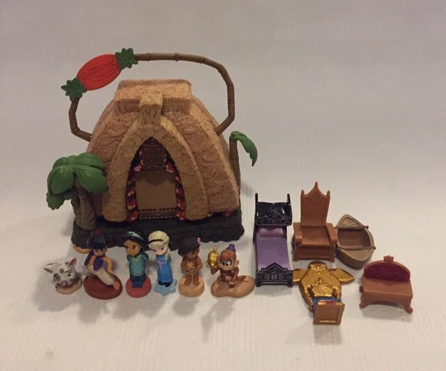 DISNEY ANIMATORS COLLECTION Littles Moana Motunui Playset w/ Assorted