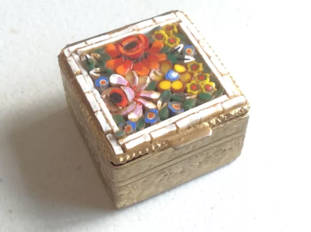Pilulier Boite Bijoux micro Mosaïque Fleurs florale dorée Vintage