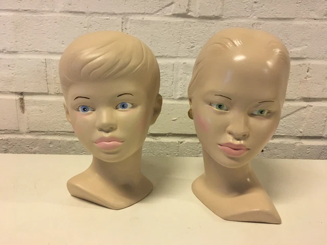 Vintage Holland Moule Paire De Céramique Bustes De Jeune Garçon & Fille/ Femme