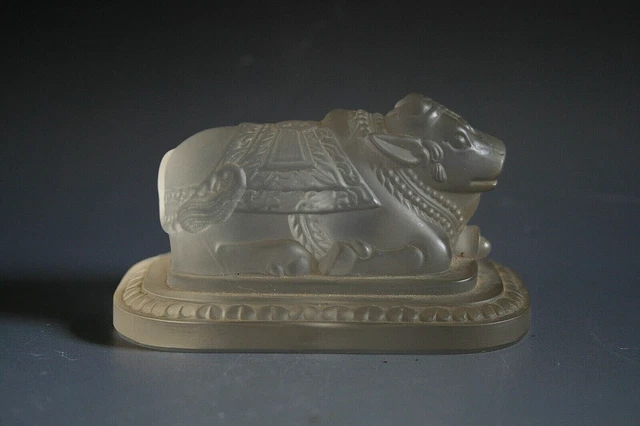 Raro Rene Lalique Taureau Sacre / Toro Sagrado Pisapapeles De Vidrio C 1938