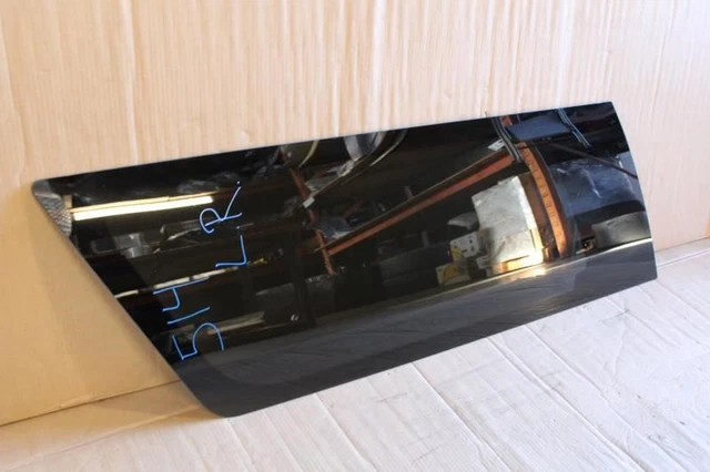 2015 Cadillac Escalade Esv Left Driver Side Rear Quarter Glass Window