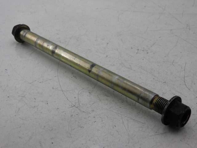 Axe Roue Arriere - Yamaha Ybr 125 (2004 - 2006)