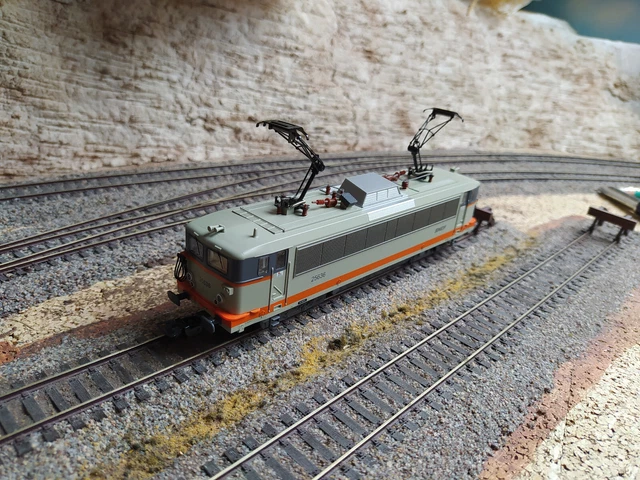 PIKO BB26000 MULTISERVICES 96137 – Locomotive électrique Neuve
