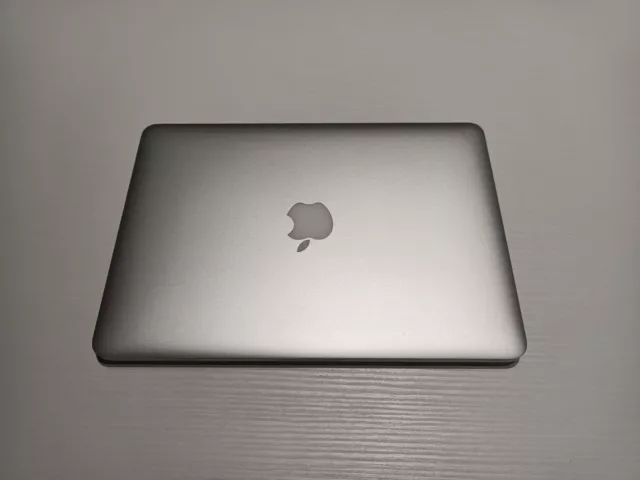 MacBook Pro Retina 13 early 2015, 3,1 GHz Intel Core i7, 16 GB RAM, 500 GB HD
