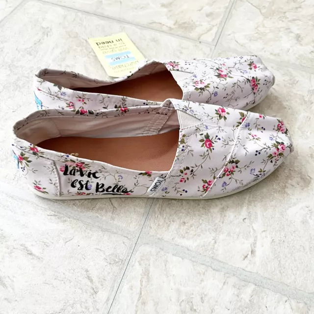 NWT Toms Womens Shoes Size 10 Pink Slip On Flat Blush Floral La Vie Est Belle